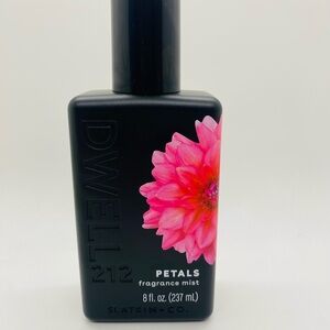 NWT Dwell 212 Petals Body Mist 8oz